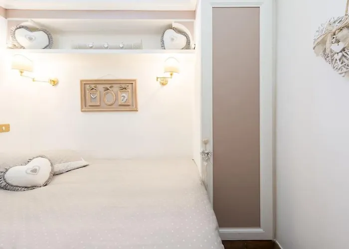 Piazza Navona - Penthouse In The Heart Of Apartament