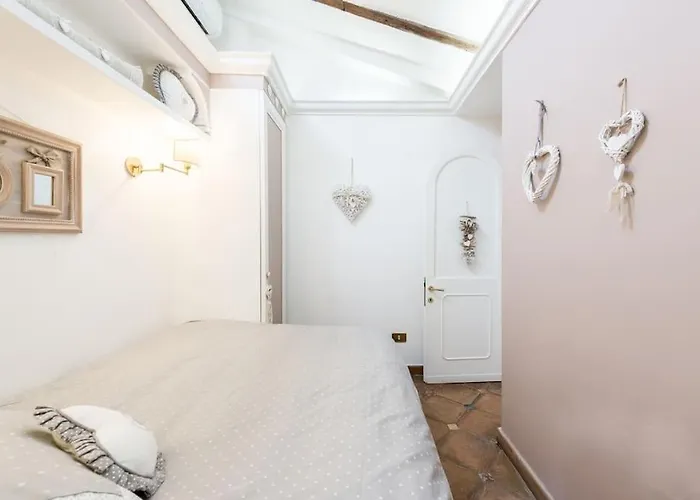Piazza Navona - Penthouse In The Heart Of