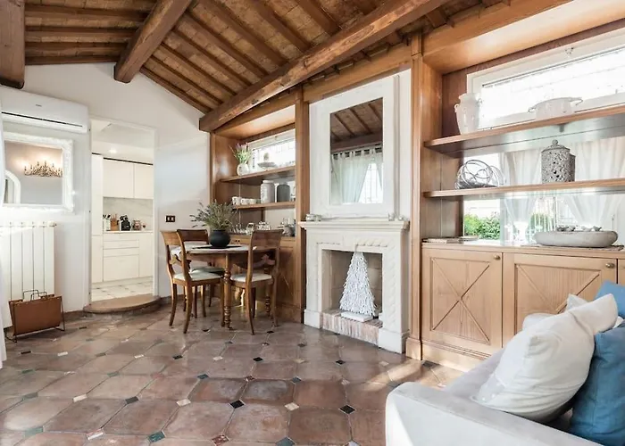 Piazza Navona - Penthouse In The Heart Of Apartament